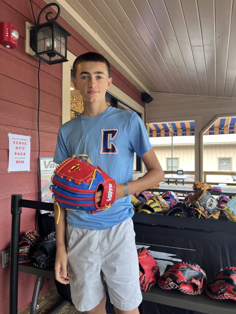 305948BE-21C7-473E-BC02-6E532F70D4A2