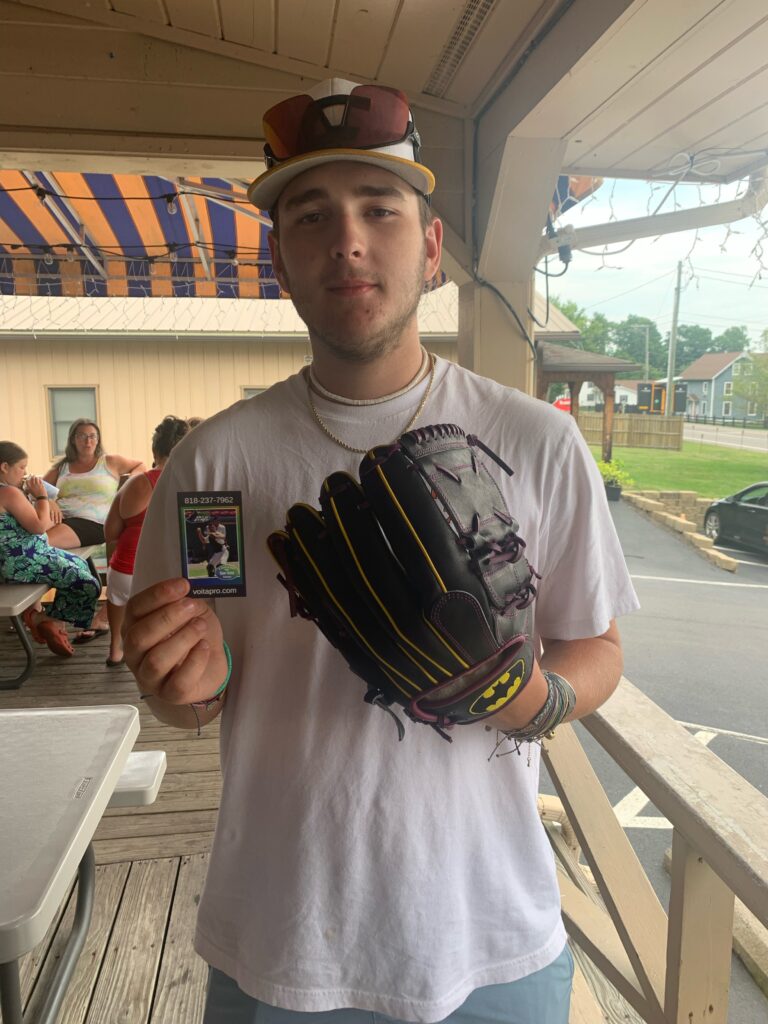 F332164E-7F33-4D21-803E-FCC926077C3C